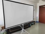 reviewจอโปรเจคเตอร์ จอพับโปรเจคเตอร์ จอรับภาพ แบบตั้งพื้น 100 projector screen จอโปรเจคเตอร์ แบบติดผนั จอฉายโปรเจคเตอร์ comment 0